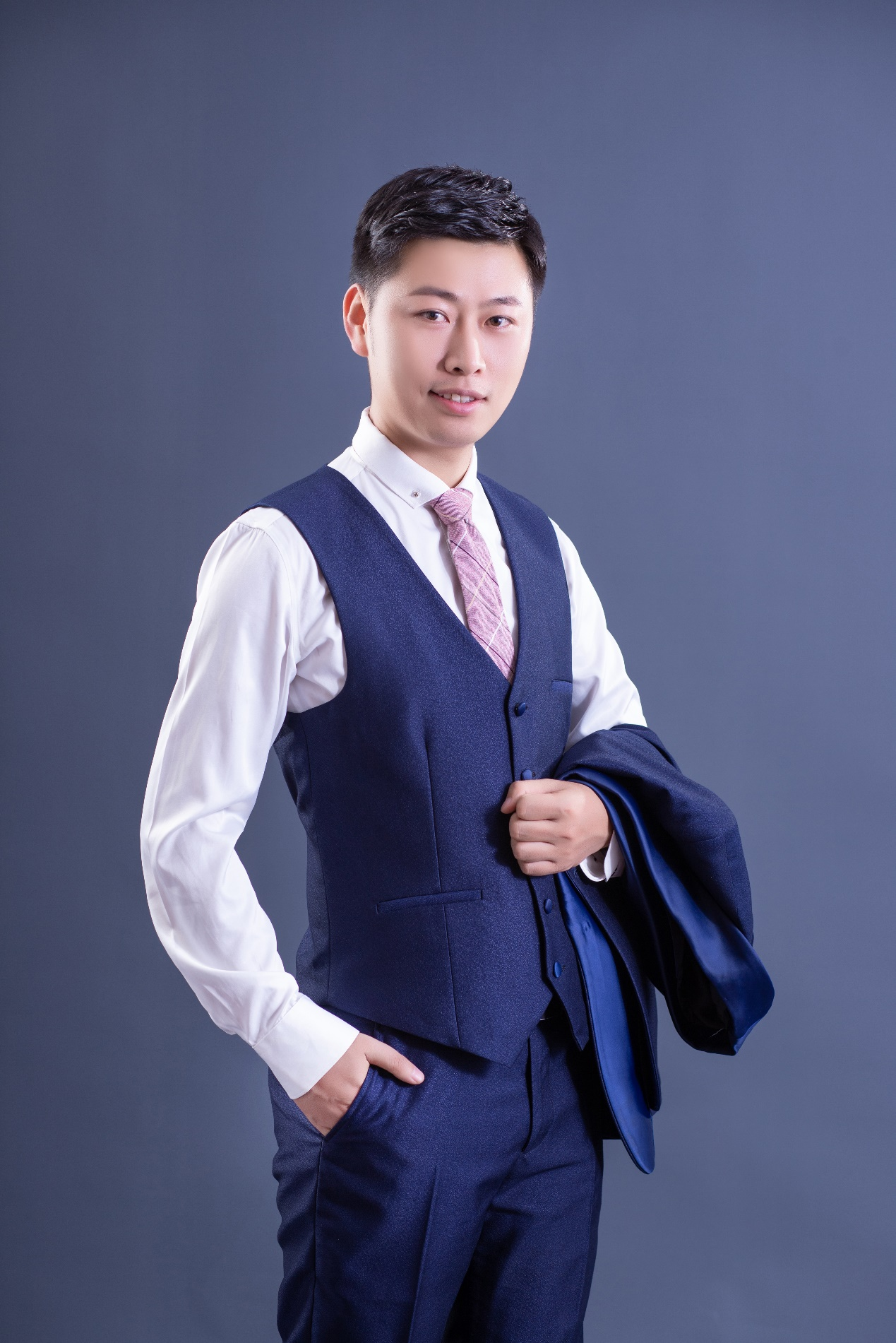 张树龙