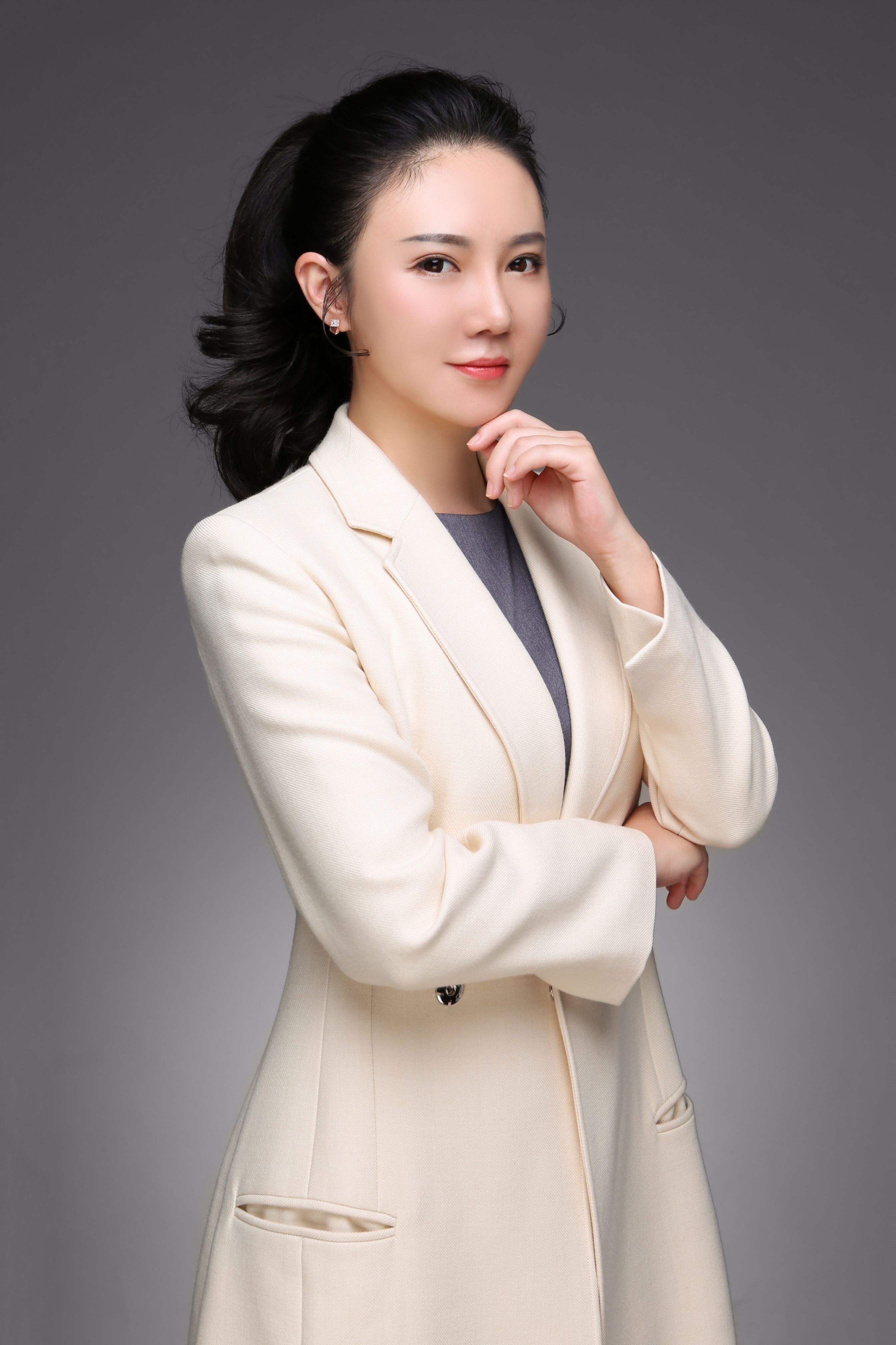 张与